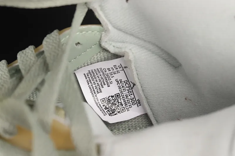 All Categories Air Jordan Jordan Series Basketball Shoes Air Jordan 5 Foreign Trade Version Air Jordan 5 "Jade Horizon" AJ5 Joe 5 Matcha Green DC7501-300